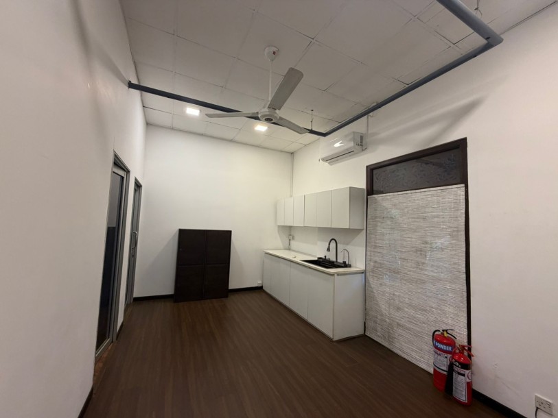Commercial Space for Rent at Stratford Avenue, Colombo 06 | Monthly Rent LKR 250,000 (CP4675)-5