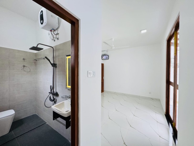 4BR Luxury House for Sale in Piliyandala | LKR 49.5 Miln (HS4707)-16