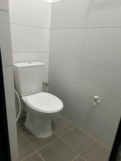 Commercial Office Space for Rent in Colombo 02 | Monthly Rent LKR 550,000 (CP4692)-4