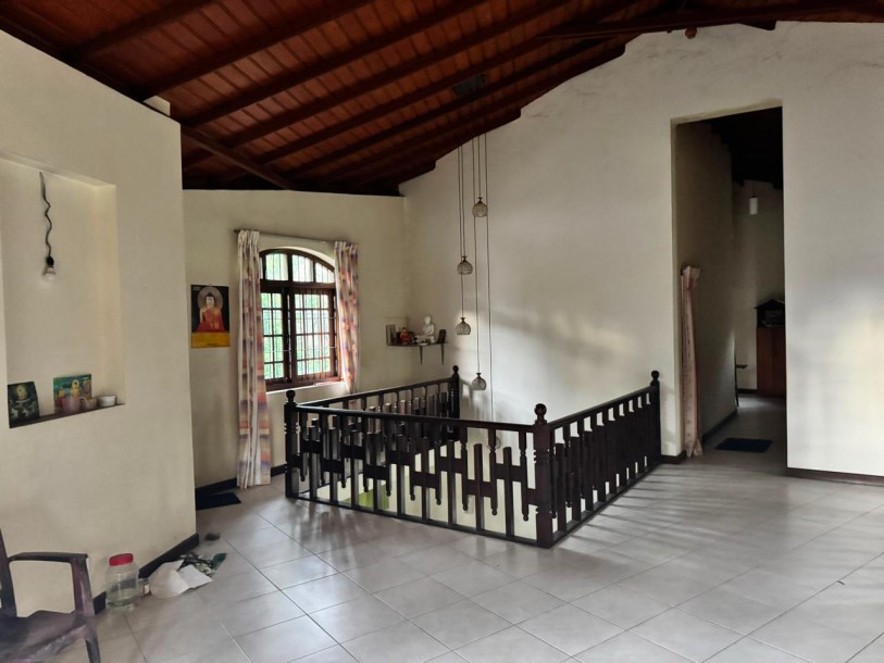 5BR House for Sale in Boralesgamuwa | LKR 54 Million (HS4712)-5