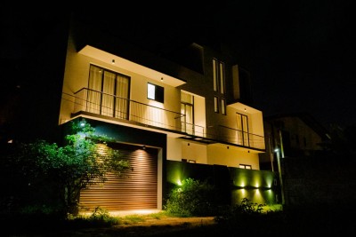 3BR Architect-Designed House for Sale in Malabe | LKR 39.9 Mn (HS4697)-11