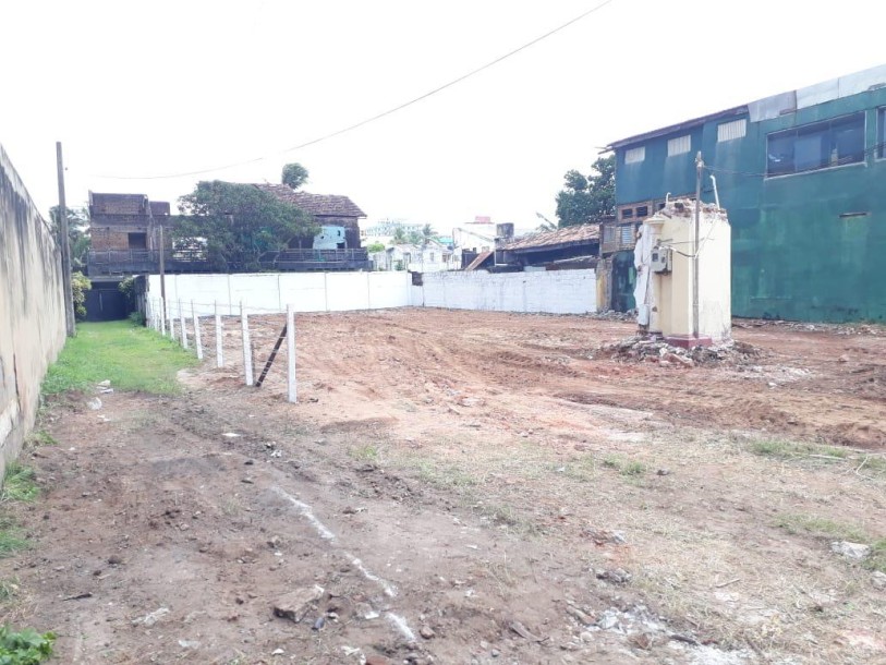 Commercial Land for Sale in Dehiwala | Investment LKR 375.7 Million (LA4702)-1