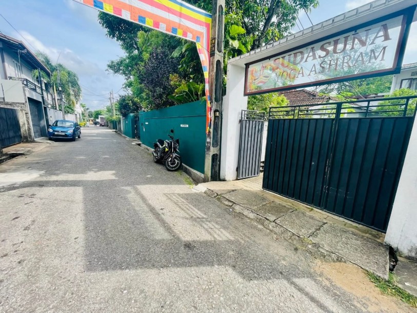 Multi-Unit Property for Sale in Boralesgamuwa | LKR 49 Million(CP4733)-1