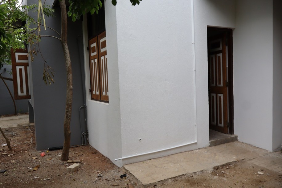 5BR House for Rent in Boralesgamuwa | LKR 350,000/Month (HS4727)-20