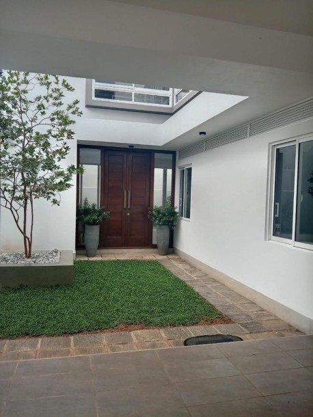 Modern 2-Story House for Rent in Colombo 06 | Monthly Rent LKR 500,000 (HS4745)-6