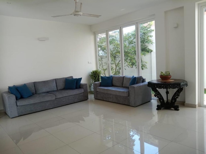 Modern 2-Story House for Rent in Colombo 06 | Monthly Rent LKR 500,000 (HS4745)-4
