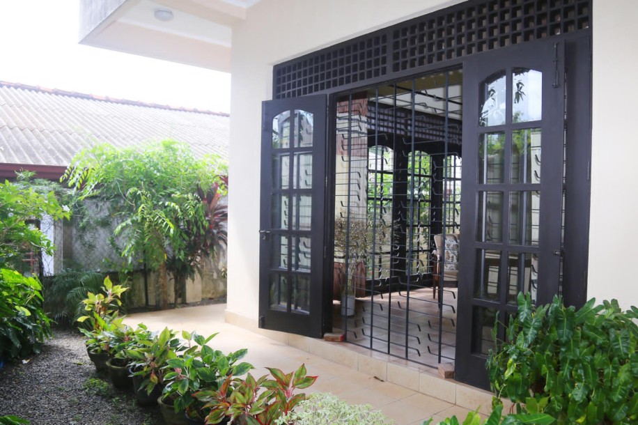 Two-Storey House for Sale in Raja Mawatha, Kotte | LKR 87.5 Mn (HS4760)-1