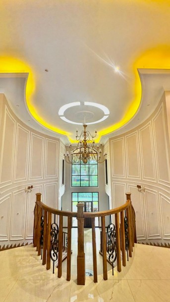 Luxury 3-Storey House for Sale in Makola | LKR 400 Million (HS4806)-6