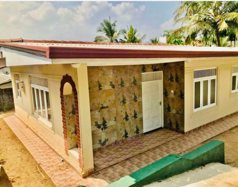 House for Sale in Pelenwaththa, Pannipitiya | LKR 26 Million  (HS4855)-1
