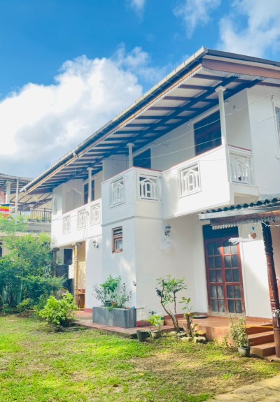 5BR Two-Storey House for Sale in Arawala, Maharagama | LKR 54 Million (HS4889)