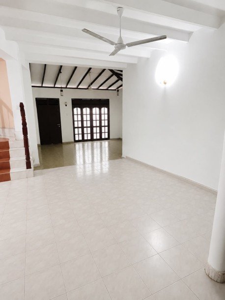 5BR Two-Storey House for Sale in Arawala, Maharagama | LKR 54 Million (HS4889)-7