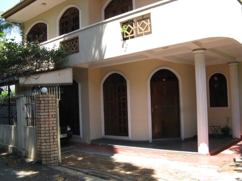 5BR House for Sale in Mirihana, Nugegoda | LKR 49.5 Million (HS4890)-1