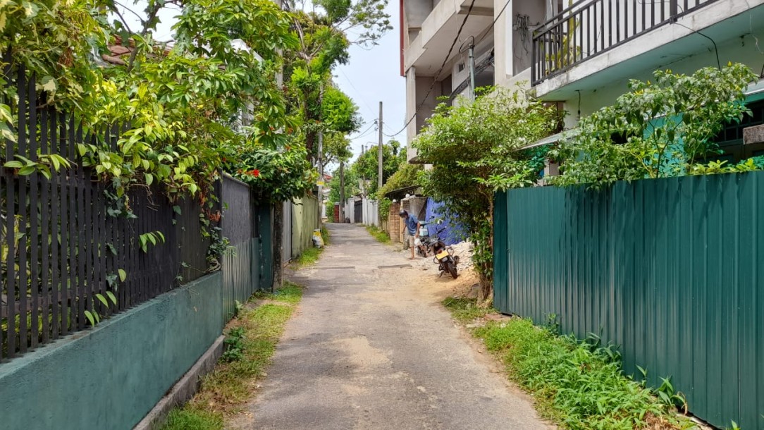 5BR House for Sale in Mirihana, Nugegoda | LKR 49.5 Million (HS4890)-12