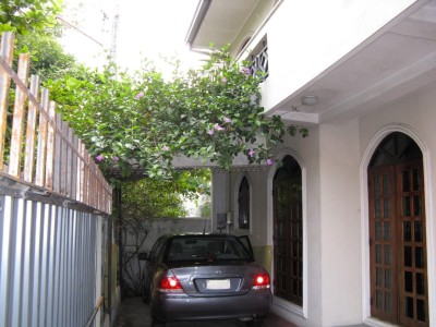 5BR House for Sale in Mirihana, Nugegoda | LKR 49.5 Million (HS4890)-3
