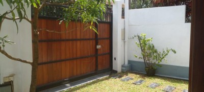 Beautifully Built 4BR House for Sale Battaramulla | LKR 125 Million (Negotiable) (HS4911)-2