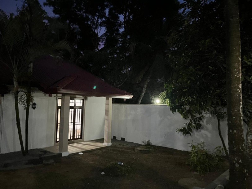 2-Storey House for Sale in Hokandara South | 15 Perches | LKR 58 Million (HS4891)-3