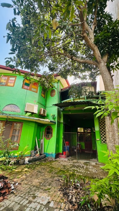 20 Perch Property for Sale in Colombo 03 | LKR 23 Million Per Perch (LA4912)-9