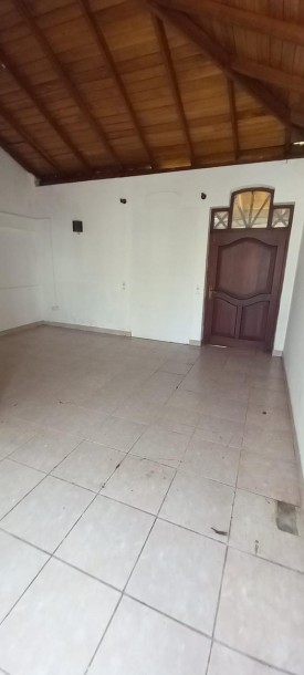 8 Bedroom House for Rent in Colombo 04 | LKR 750,000 Per Month (HS4924)-2