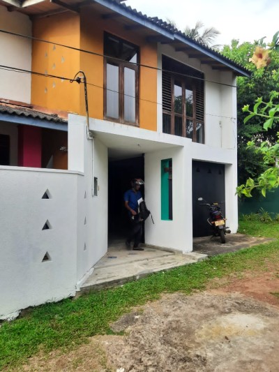 3BR House for Sale in Gonawala, Kelaniya | LKR 35 Million (HS4905)