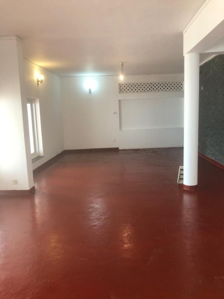 Prime Two-Storey Commercial Property for Lease in Colombo 04 | LKR 1.2 Million Per Month (Negotiable) (CP4922)-6