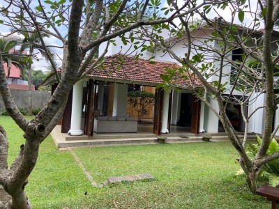 5 Bedroom Luxury House for Sale in Welivita, Kaduwela | LKR 365 Million (HS4938)