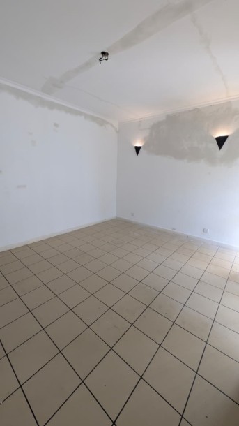 3BR Unfurnished House for Rent in Colombo 07 | LKR 580,000 per Month (HS4920)-2