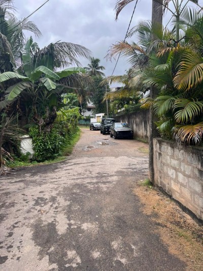 Bare Land for Sale in Attidiya, Mount Lavinia | LKR 2.2 Million Per Perch (LA4936)-3