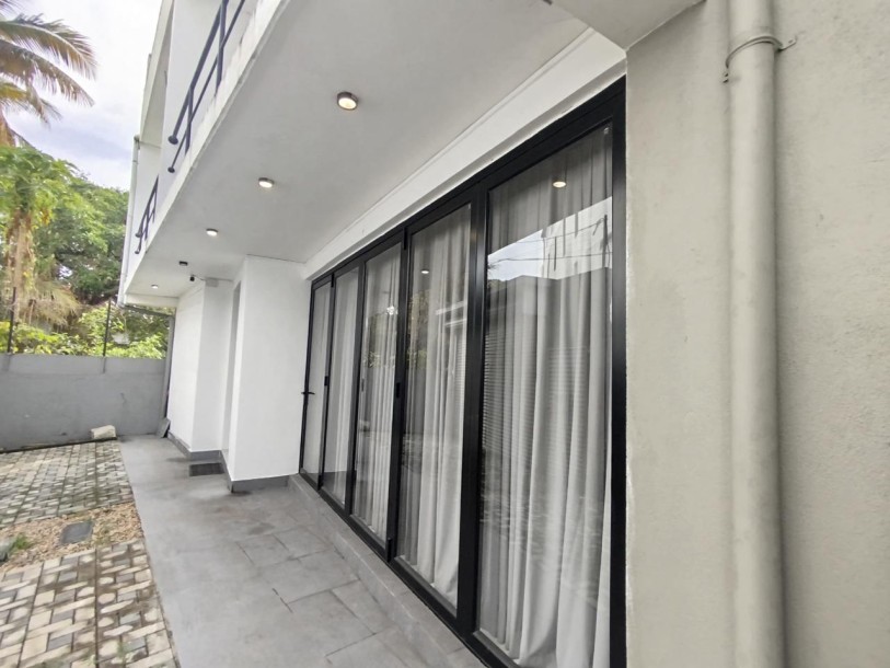 Modern House / Commercial Property for Sale in Mirihana, Nugegoda | LKR 59.5 Million (HS4930)-10