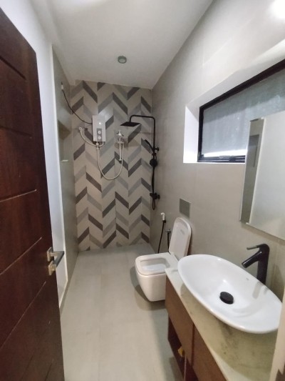 Modern House / Commercial Property for Sale in Mirihana, Nugegoda | LKR 59.5 Million (HS4930)-9