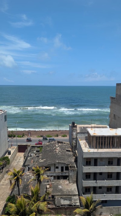 3 Bedroom Luxury Apartment for Sale in Sea Avenue, Kollupitya | LKR 65 Million (AP4953)