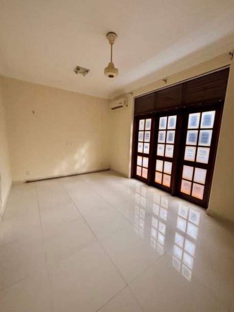 Commercial / Office Space for Rent in Thalawathugoda | LKR 800,000 Per Month (CP4927)-2