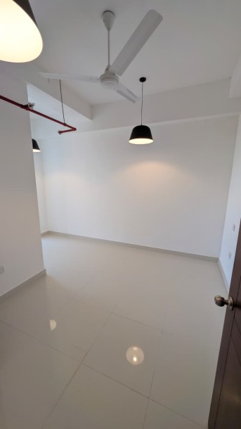 3 Bedroom Apartment for Sale at Cornwall, Colombo 03 | LKR 78.5 Million Negotiable (AP4933)-4