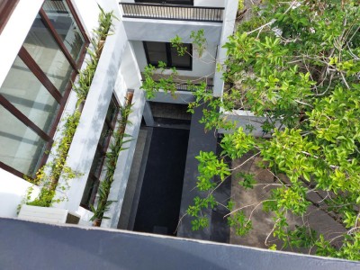 4 Bedroom Modern House for Rent in Colombo 07 | USD 3,700 Per Month (HS4935)