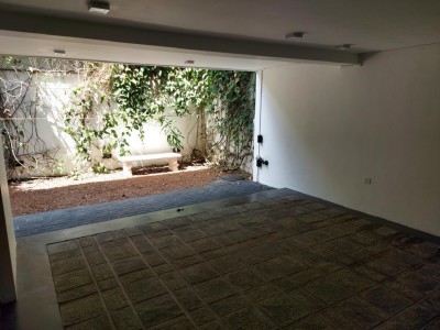 4 Bedroom Modern House for Rent in Colombo 07 | USD 3,700 Per Month (HS4935)-5