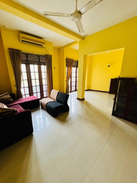 Residential 5 Bedroom House for Sale in Nugegoda | LKR 160 Million (HS4939)-3