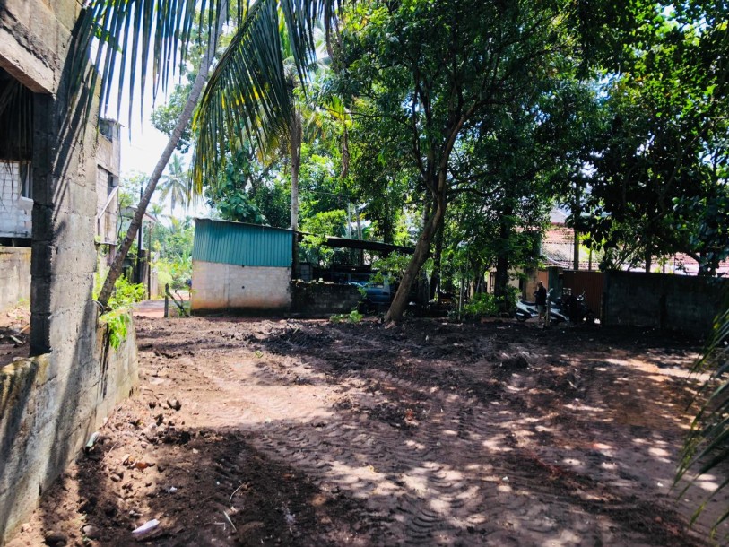 13.8 Perches Prime Land for Sale in Thalapathpitiya, Nugegoda | LKR 31.74 Million  (LA4955)-6