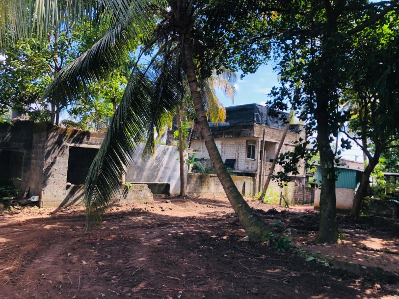 13.8 Perches Prime Land for Sale in Thalapathpitiya, Nugegoda | LKR 31.74 Million  (LA4955)-4