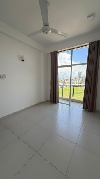 4 Bedroom Sea View Apartment for Sale at Span Tower, Colombo 06 | LKR 89 Million (AP4961)-2
