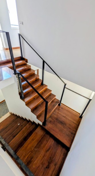5 Bedroom Modern House for Sale in Colombo 05 | LKR 350 Million (Negotiable) (HS4990)-4