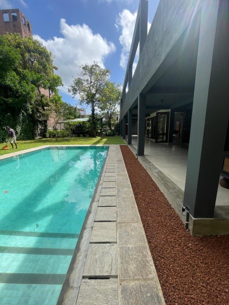 5 Bedroom House with Swimming Pool for Rent in Battaramulla | USD 4,000 Per Month (HS4996)-5