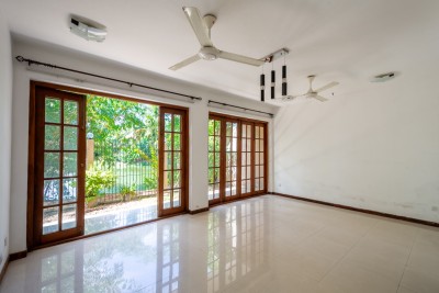 Apartment-Style House with 3 Units for Sale in Nawala | LKR 120 Million (Negotiable) (HS4995)-4