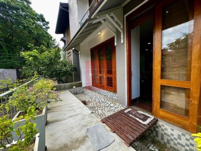 Fully Furnished 6 Bedroom House for Rent in Battaramulla | LKR 1.2 Million Per Month (HS5002)-6