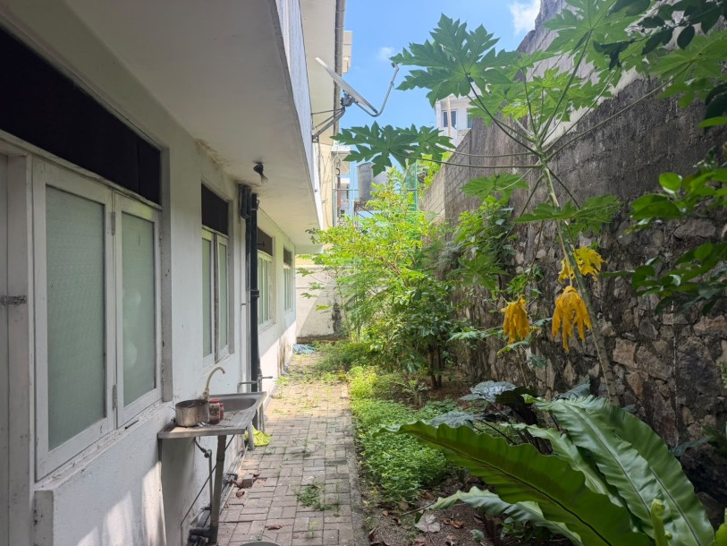 House with Land for Sale in Ethul Kotte | LKR 130 Million (HS5027)-5