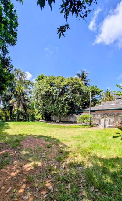 20 Perch Waterfront Land for Sale in Nawala | LKR 120 Million (Negotiable) (LA5018)