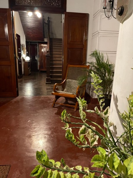 Antique Colonial Villa for Sale in Colombo 07 | Investment LKR 950 Million (VL5010)-15