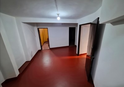 4 Bedroom Commercial / Residential House for Rent in Colombo 02 | LKR 190,000 Per Month (Negotiable) (HS5011)