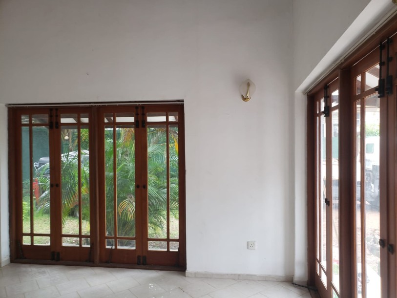 4 Bedroom Three-Storey House for Sale in Pita Kotte | LKR 118 Million (HS5048)-4