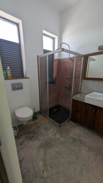 Commercial Office Space for Rent in Colombo 03 | LKR 850,000 Per Month (CP5043)-5
