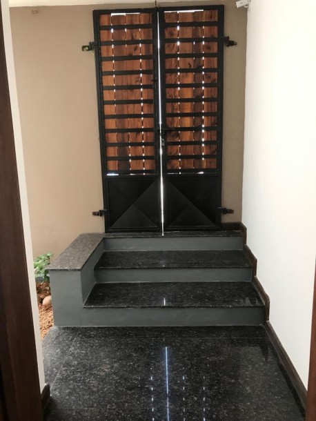 5-Bedroom House for Sale in Kohuwala, Anderson Road | LKR 105 Million (HS5012)-6