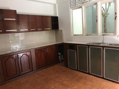 5-Bedroom House for Sale in Kohuwala, Anderson Road | LKR 105 Million (HS5012)-13